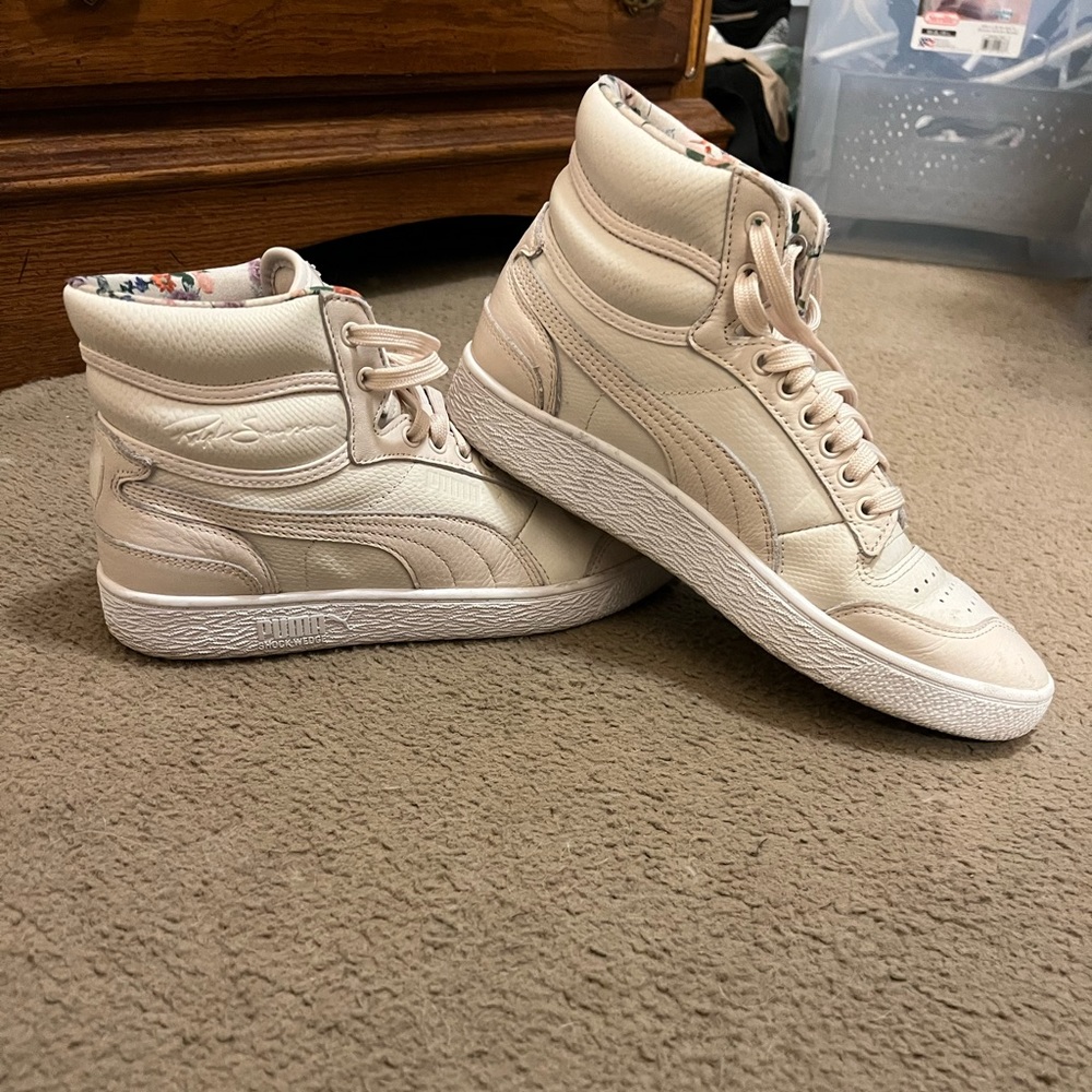Women’s PUMA Hightops